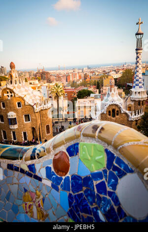 Barcellona, Parco Guell, Spagna. Dettagli del modernismo parco progettato da Antonio Gaudi Foto Stock