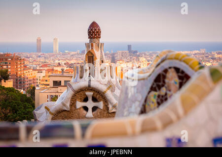 Barcellona, Parco Guell, Spagna. Dettagli del modernismo parco progettato da Antonio Gaudi Foto Stock