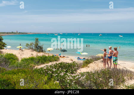 Gallipoli, provincia di Lecce e Salento puglia, Italia. La spiaggia di Punta Pizzo Foto Stock