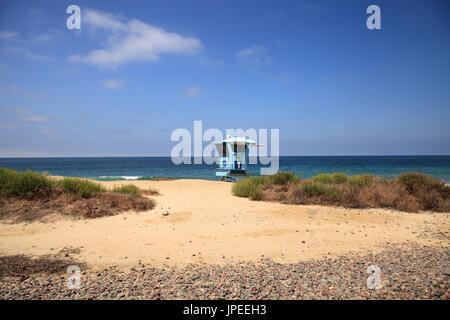 Lifeguard tower presso il San Clemente membro Beach in California del sud in estate Foto Stock