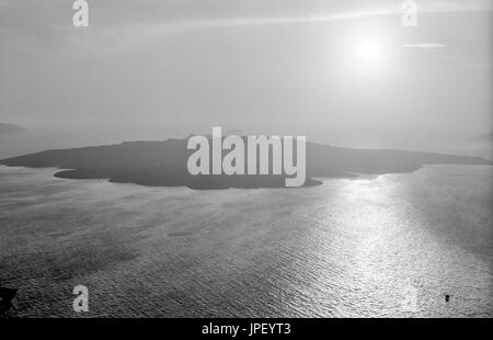 Vista dall'isola greca di Santorini in 1986 Foto Stock