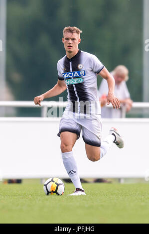 Villach, Italia. 23 Luglio, 2017. Svante Ingelsson (Udinese) Calcio/Calcetto : la pre-stagione amichevole tra Udinese 2-2 Kayserispor a Landskron Stadium di Villach, Italia . Credito: Maurizio Borsari/AFLO/Alamy Live News Foto Stock