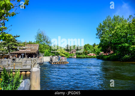 CHIBA, Giappone: Tom Sawyer isola zattere in Westernland, Tokyo Disneyland Foto Stock