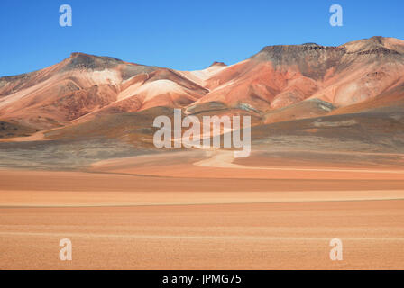 Vulcani nel deserto Siloli, Eduardo Avaroa fauna Andina riserva nazionale, dipartimento di Potosi, Bolivia, Sud America Foto Stock