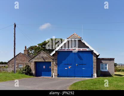 Boulmer volontario il servizio di soccorso in sede. Boulmer, Northumberland, Regno Unito, Europa. Foto Stock