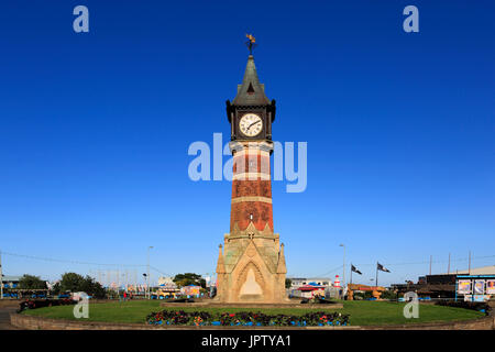 Il Giubileo di Diamante di Clock Tower, Skegness town, Lincolnshire, England, Regno Unito Foto Stock