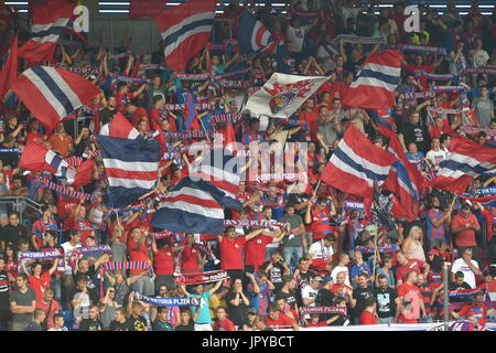 Pilsen, Repubblica Ceca. 02Aug, 2017. Victoria ventole in azione durante il terzo turno di qualificazione, il calcio Europeo Lega partita FC Viktoria Plzeň vs FC Steaua Bucarest (FCSB) in Pilsen, Repubblica Ceca, 2 agosto 2017. Credito: Slavomir Kubes/CTK foto/Alamy Live News Foto Stock