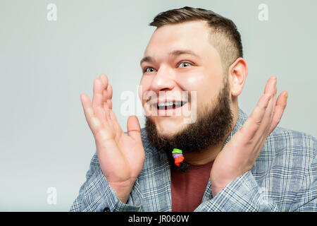 Uomo bello con la barba Foto Stock