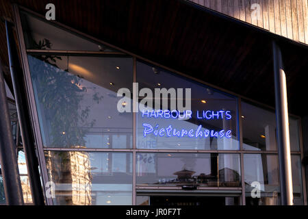 Il Harbour Lights Picturehouse cinema in Ocean Village a Southampton, England, Regno Unito Foto Stock