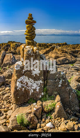 Pila di rocce a Tulm Bay; Isola di Skye in Scozia Foto Stock