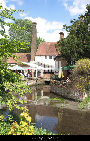 Il disegno Waffle House Restaurant nel XVI secolo Kingsbury Watermill, St Albans, Hertfordshire, England, Regno Unito Foto Stock