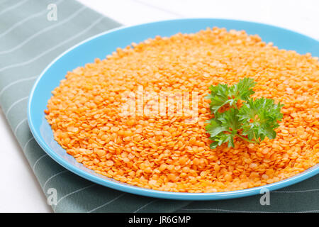 Piastra del pelato di lenticchie rosse - close up Foto Stock
