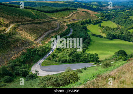 Guardando attraverso Carmarthenshire, da Sugar Loaf, vicino Cynghordy, Carmarthenshire, Wales, Regno Unito Foto Stock