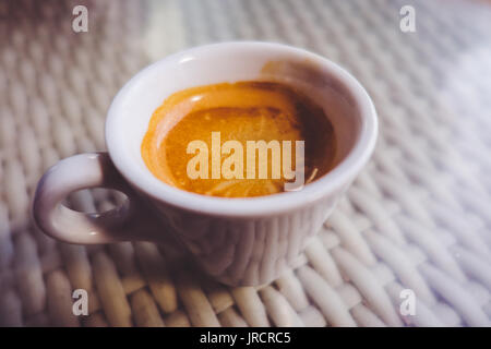 Vista ravvicinata di un caffè italiano Foto Stock