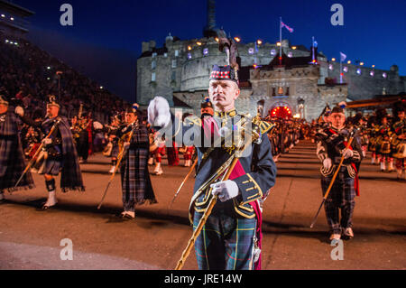 Il 2017 Royal Military Tattoo, il Castello di Edimburgo Foto Stock