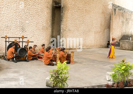 Barong dance show Foto Stock