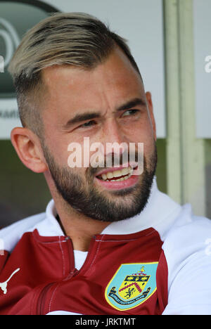 Burnley's Steven Defour durante la pre-stagione amichevole a Turf Moor, Burnley. Stampa foto di associazione. Picture Data: Sabato 5 Agosto, 2017 Foto Stock