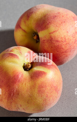 Fresche pesche gialle da Chester County, Pennsylvania, STATI UNITI D'AMERICA Foto Stock