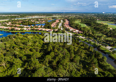 Florida, Port Saint St Lucie West, vista aerea dall'alto, paesaggio, FL170728d46 Foto Stock