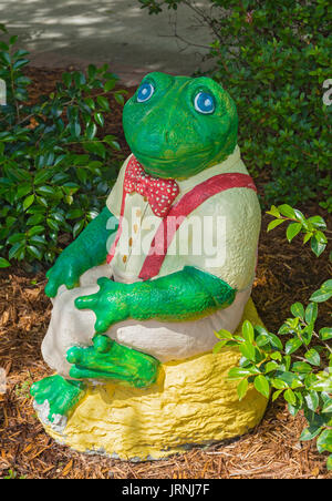 In Louisiana, parrocchia di Acadia, Rayne, 'Frog Capitale del mondo' aka "Louisiana città dei murales' statuetta di rana Foto Stock