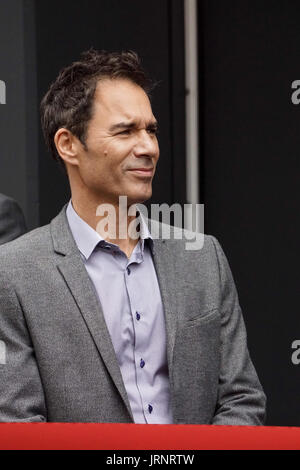 Universal City, CA, Stati Uniti d'America. 2 agosto, 2017. LOS ANGELES - agosto 2: Eric McCormack al ''Will & Grace'' inizio della produzione Kick Off evento all'Universal Studios il 2 agosto 2017 in città universale, CA Credito: Kay Blake/ZUMA filo/Alamy Live News Foto Stock