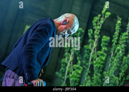 Liverpool, Merseyside, Regno Unito. 17 Giugno, 2017. TIM BOOTH cantante di James, Regno Unito Indie band a ill stregate speranza di Liverpool e gloria festival Credito: Andy Von Pip/ZUMA filo/Alamy Live News Foto Stock