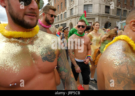 Leeds Pride Parade 2017 Foto Stock