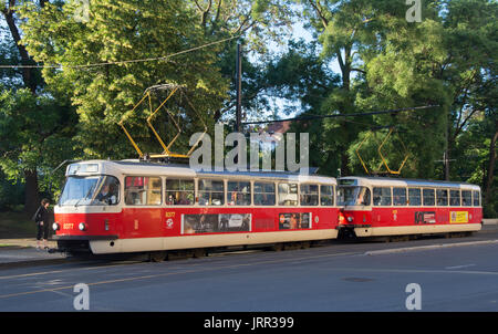 Vettura tranviaria a Praga, Repubblica Ceca Foto Stock