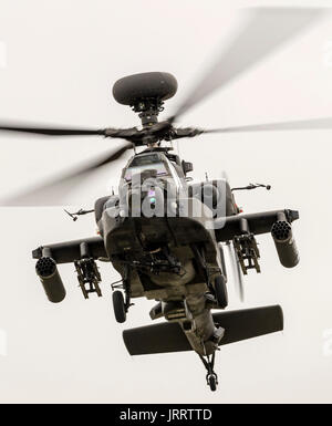 Apache Gunship British Army durante la mostra al Royal International Air Tattoo Foto Stock