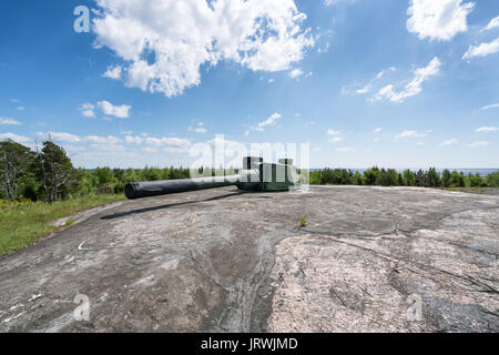 Visitare l'ex militare chiamato isola isosaari, Helsinki, Finlandia Foto Stock