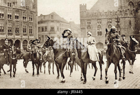 Ovazione al belga il re e la Regina, Bruges Foto Stock