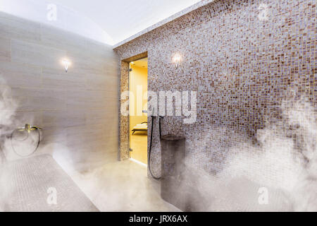 Interno del bagno turco sauna, classico bagno turco hammam, bagno turco Foto Stock