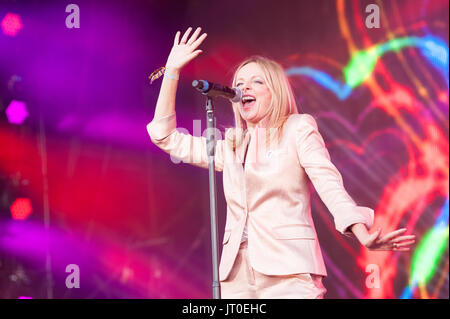 Immagini alterate" Clare Grogan gioca Rewind Festival del Nord, Capesthorne Hall, Cheshire 05 August, 2017. Foto Stock