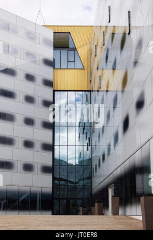 Architettura contemporanea su Clarion Hotel e palazzo dei congressi. Trondheim, Sør-Trøndelag, Norvegia, Scandinavia, Europa Foto Stock