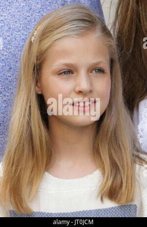 Mallorca, Spagna. 06 Ago, 2017. La principessa Leonor durante una summer session fotografica a Soller , Mallorca, domenica 6 agosto 2017. Credito: Gtres Información más Comuniación on line,S.L./Alamy Live News Foto Stock