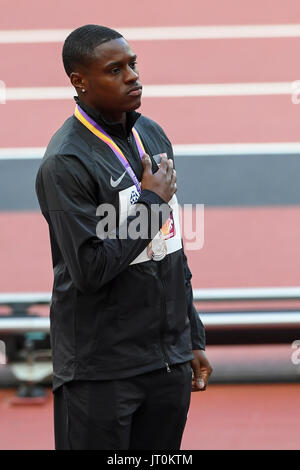 Londra, Regno Unito. Il 6 agosto 2017. Christian Coleman (USA) con la sua medaglia d'argento nella 100m al London Stadium, il giorno tre della IAAF Campionati del Mondo London 2017. Credito: Stephen Chung / Alamy Live News Foto Stock