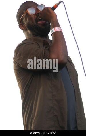 Tunde adebimpe tv radio esegue 2007 lollapalooza chicago,il Foto Stock