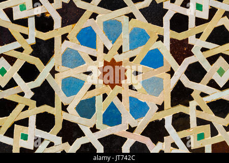 La Madrasa Bou Inania o Medersa Bu Inaniya.Souk Medina di Fez, Fes el Bali. Il Marocco, Maghreb Nord Africa Foto Stock