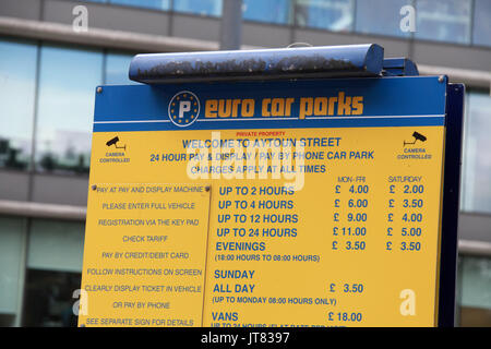 Euro parcheggi sign in Manchester Foto Stock