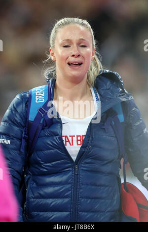 Londra, Regno Unito. 07-Ago-17. Sophie HITCHON emozionale di finitura dopo la settima nel lancio del martello a 2017 IAAF Campionati del Mondo, Queen Elizabeth Olympic Park, Stratford, Londra, Regno Unito. Credito: Simon Balson/Alamy Live News Foto Stock