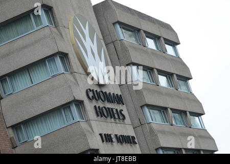 Londra, Regno Unito. 08 Ago, 2017. Gouman Hotel La Torre è stata confermata dalla IAAF che un bug di vomito epidemia ha avuto luogo a Guoman Tower Hotel nel centro di Londra, un riportato 12 atleti, era ammalato presso l'hotel. L'hotel ha negato è la colpa. L'hotel sul Fiume Tamigi si siede accanto al famoso Tower Bridge. Oggi l'immagine. Credito: Nigel Bowles/Alamy Live News Foto Stock