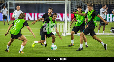 Skopje, Macedonia. 7 agosto 2017, Philip II Arena Nazionale, Skopje, Macedonia; 2017 Super Coppa UEFA Intertoto; Real Madrid contro Manchester United; Pre Match conferenza stampa e sessione di formazione; Real Madrid giocatori durante la sessione di formazione tecnica per il match day Credit: Nikola Krstic/Alamy Live News Foto Stock