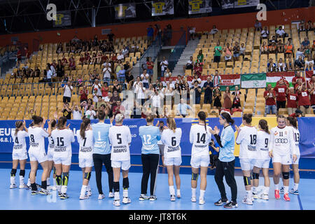 Celje, Slovenia. 06 Ago, 2017. Team in Ungheria a donne del Campionato Europeo match tra Ungheria e Danimarca a Zlatorog Arena il 6 agosto 2017 in Celje, Slovenia. Credito: Rok Rakun/Pacific Press/Alamy Live News Foto Stock