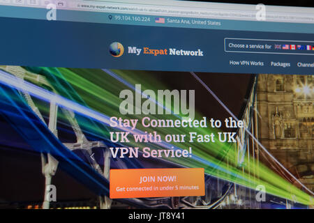 La mia rete Expat. Guardare la TV del Regno Unito all'estero online utilizzando una VPN o rete privata virtuale che fornisce servizio di IPTV per i canali TV da tutto il mondo. Foto Stock