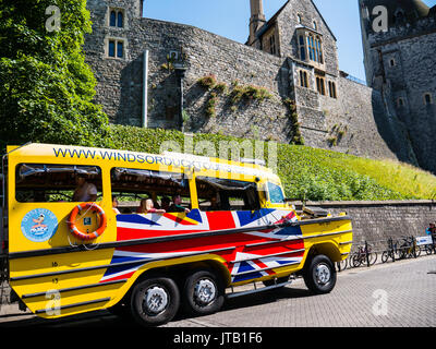 Windsor Duck Tours, Il Castello di Windsor, Windsor, Berkshire, Inghilterra Foto Stock