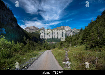 Strada di Kandersteg in Svizzera Foto Stock