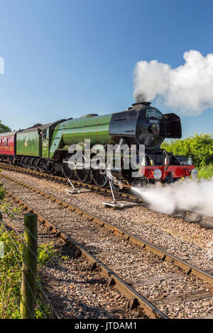 La famosa in tutto il mondo ex-LNER locomotiva a vapore No.60103 'Flying Scotsman' a vescovi Lydeard sulla West Somerset Railway, England, Regno Unito Foto Stock