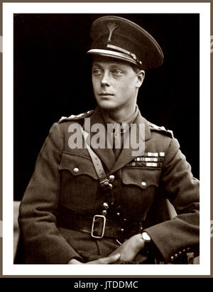 S.A.R. Edoardo VIII in Army uniforme ritratto formale come colonnello delle Guardie gallesi, 1919 Foto Stock