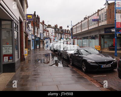 Sheerness, Kent. 09 Ago, 2017. Regno Unito Meteo: un umido e giornata uggiosa con prolungati periodi di pioggia. Credito: James Bell/Alamy Live News Foto Stock