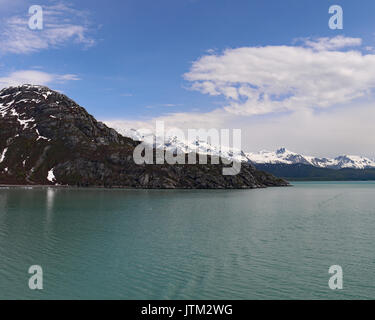 Costa rocciosa Parco Nazionale e Riserva di Glacier Bay Foto Stock